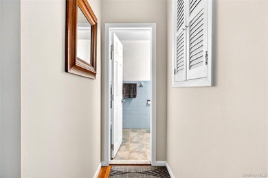 Nestled on a quiet cul-de-sac in Mamaroneck's sought-after - photo 22