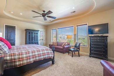 Exceptional luxury estate located in the prestigious gated - photo 22