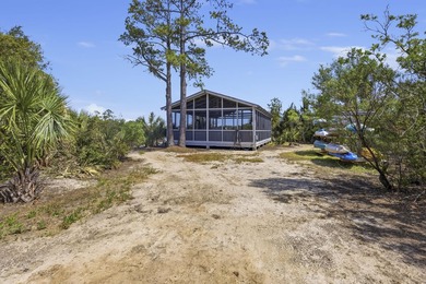 Luxury meets convenience in the sought-after marsh front - photo 31