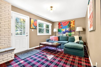 Nestled on a quiet cul-de-sac in Mamaroneck's sought-after - photo 33