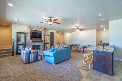 Exceptional luxury estate located in the prestigious gated - photo 37