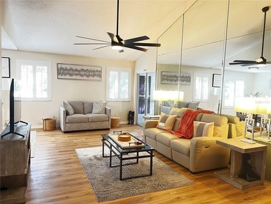 Welcome to the highly sought-after Coach Homes at Errol Estates! - photo 2