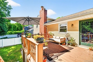 Nestled on a quiet cul-de-sac in Mamaroneck's sought-after - photo 43