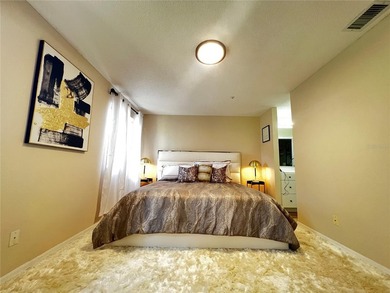 Welcome to the highly sought-after Coach Homes at Errol Estates! - photo 5