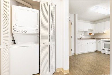 Enjoy the convenience of living at 801 South St. condominium - photo 6