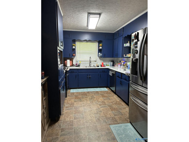 Tons of updates in this well maintained 3 bedroom, 2 bath home - photo 12