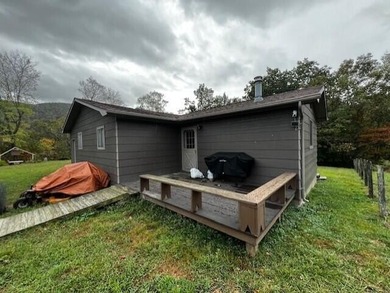 Exceptional investment property offering two homes, a barn, and - photo 13