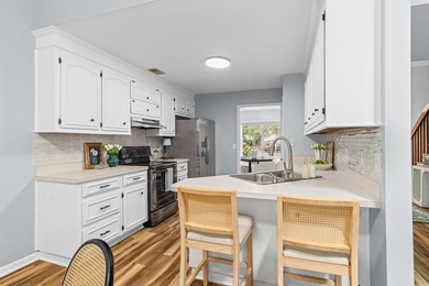 Welcome to 5452 Roxbury Dr., North Charleston--where timeless - photo 15