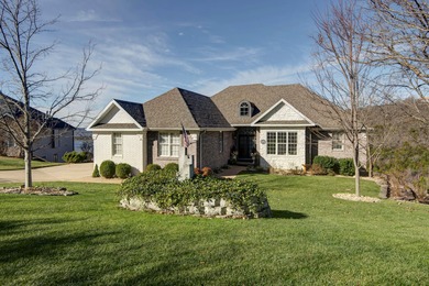 Table Rock Lake Home For Sale in Hollister Missouri