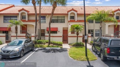 Lake Condo For Sale in Deerfield Beach, Florida