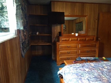 Exceptional investment property offering two homes, a barn, and - photo 32