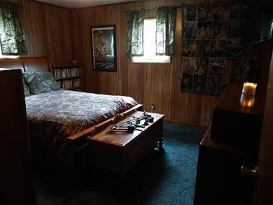 Exceptional investment property offering two homes, a barn, and - photo 33