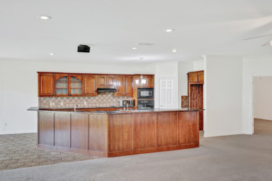 PANORAMIC LAKE VIEWS LOCATED IN COOTS COVE PRICED BELOW APPRAISAL - photo 17