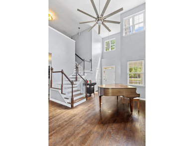 Step into refined living with this stunning 3-bedroom, 2.5-bath - photo 5