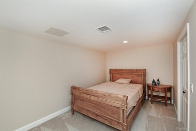 Welcome to 4 Hampton Court, where exceptional layout, property - photo 35