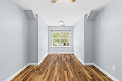 Welcome to 5452 Roxbury Dr., North Charleston--where timeless - photo 37