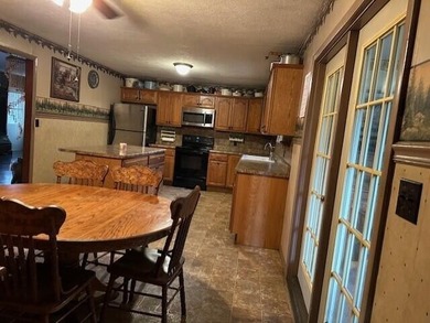Exceptional investment property offering two homes, a barn, and - photo 41