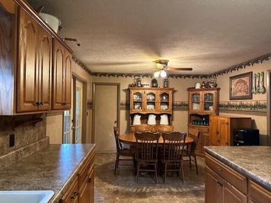 Exceptional investment property offering two homes, a barn, and - photo 42