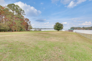 PANORAMIC LAKE VIEWS LOCATED IN COOTS COVE PRICED BELOW APPRAISAL - photo 4