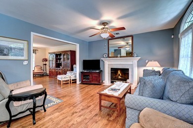Elegant and Immaculate 4 Bedroom, 2 1/2 Bath Victorian Style - photo 16