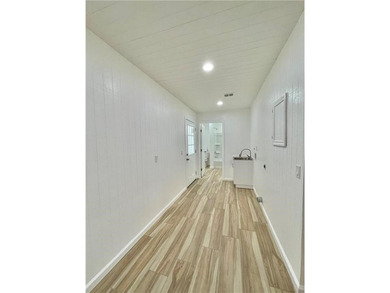 Flour Bluff District presents an impressive three-bedroom - photo 19