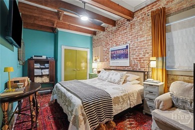 Ideally located in the heart of Savannah's National Historic - photo 23
