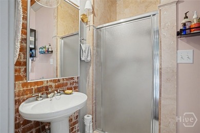 Ideally located in the heart of Savannah's National Historic - photo 25