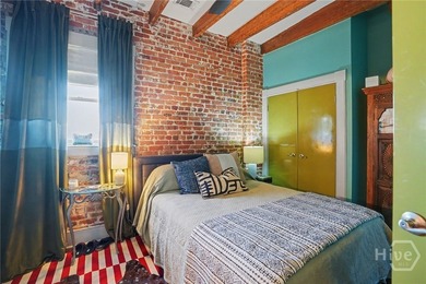 Ideally located in the heart of Savannah's National Historic - photo 26