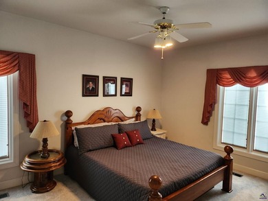 Stunning golf course home located in the highly sought-after The - photo 34