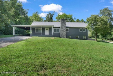 Melton Hill Lake Home Sale Pending in Oak Ridge Tennessee