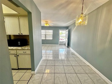 Escape the Winter: The Perfect Florida Snowbird Retreat! ?? - photo 6