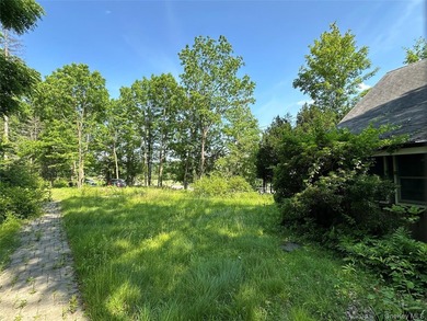 Discover this picture perfect property and bring your vision of - photo 10