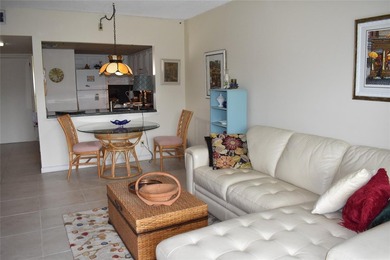 WELL MAINTAINED 1 BEDROOM, 1 BATH CONDO WITH VIEW OF SOUTH CANAL - photo 2
