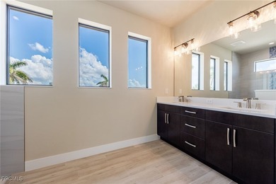 Location, Location, Location!! Elegant, Modern, Welcoming - photo 11