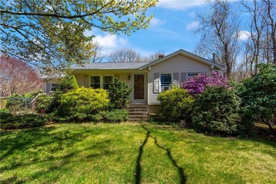 Located in Saunderstown on the North and South Kingstown line - photo 1