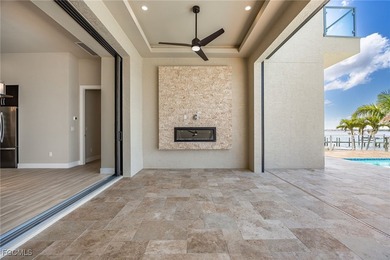 Location, Location, Location!! Elegant, Modern, Welcoming - photo 17