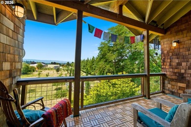 Sauvie Island move-in ready waterfront chalet. Situated on 1.79 - photo 24