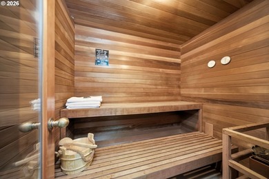 Sauvie Island move-in ready waterfront chalet. Situated on 1.79 - photo 37