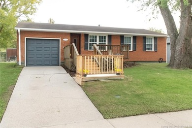 Ohio River Home Active Under Contract in Jeffersonville Indiana