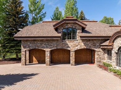 Nestled amid tranquil water features with sweeping views of the - photo 47