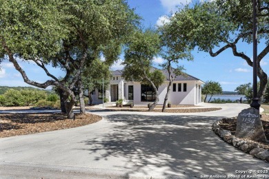 Lake Home For Sale in Canyon Lake, Texas