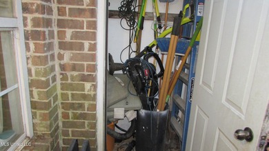 Great investment opportunity in this 3/2 brick duplex. Both - photo 13