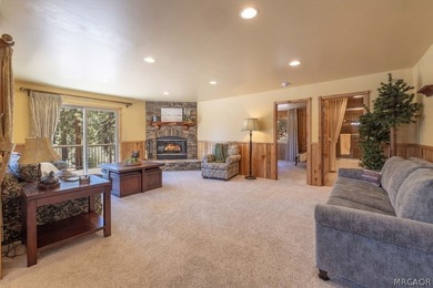 Light & Bright Meadowbrook Estates Log Cabin Style Retreat! - photo 15