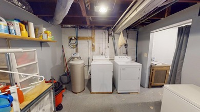 Discover your dream home! This move in ready 2-bedroom property - photo 29