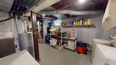 Discover your dream home! This move in ready 2-bedroom property - photo 31