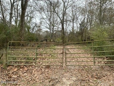 Welcome to Fullington Farms, an 85.4-acre turn-key estate in - photo 40