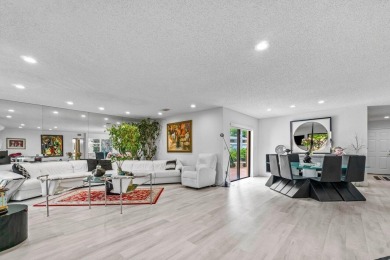 Lake Condo For Sale in Boynton Beach, Florida