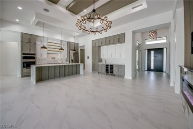 This stunning contemporary waterfront residence in Cape Coral - photo 11