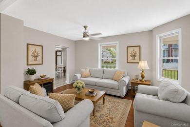 Welcome to this beautifully maintained home nestled in the heart - photo 13