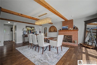 4 bedroom, 4 bath home set on a quiet street with an impressive - photo 17